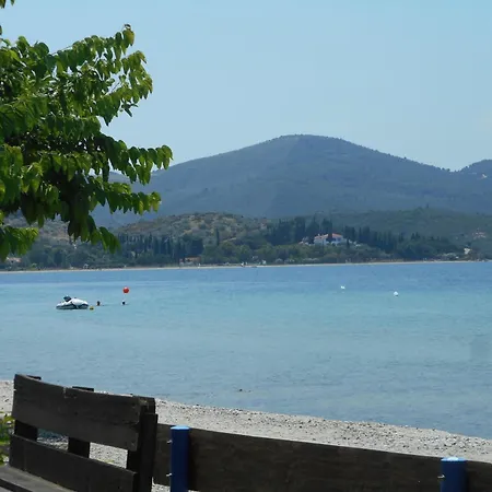 A Sinos * Agiokampos (Evia)