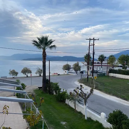 Apartament A Sinos Agiokampos (Evia)
