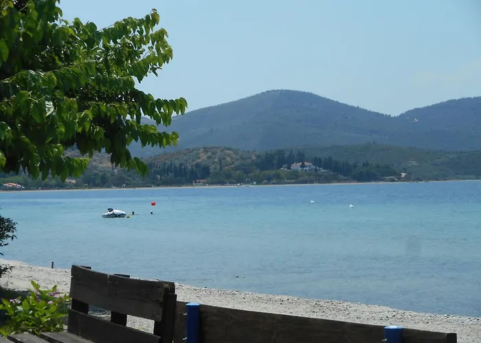 A Sinos * Agiokampos (Evia)